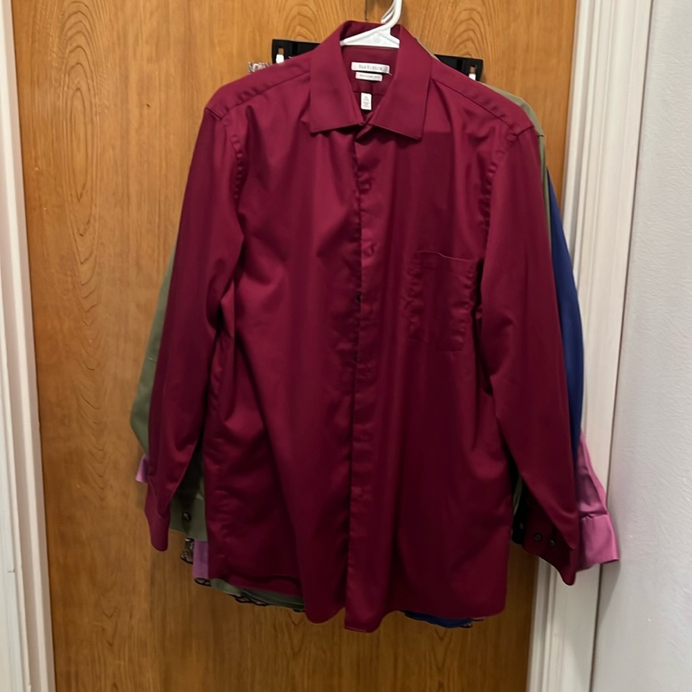 Womens Van Heusen button down shirt